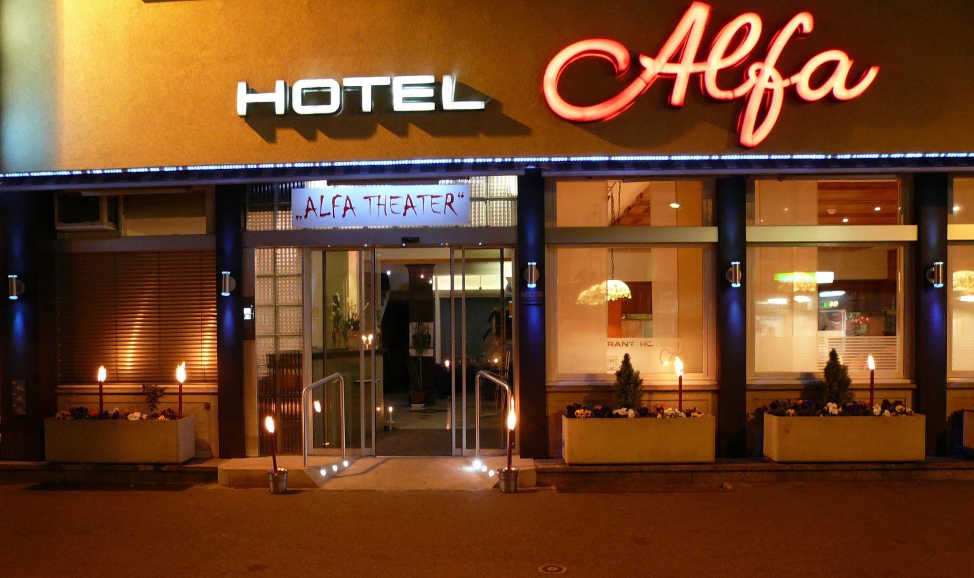 Hotel Alfa Birsfelden Exteriör bild